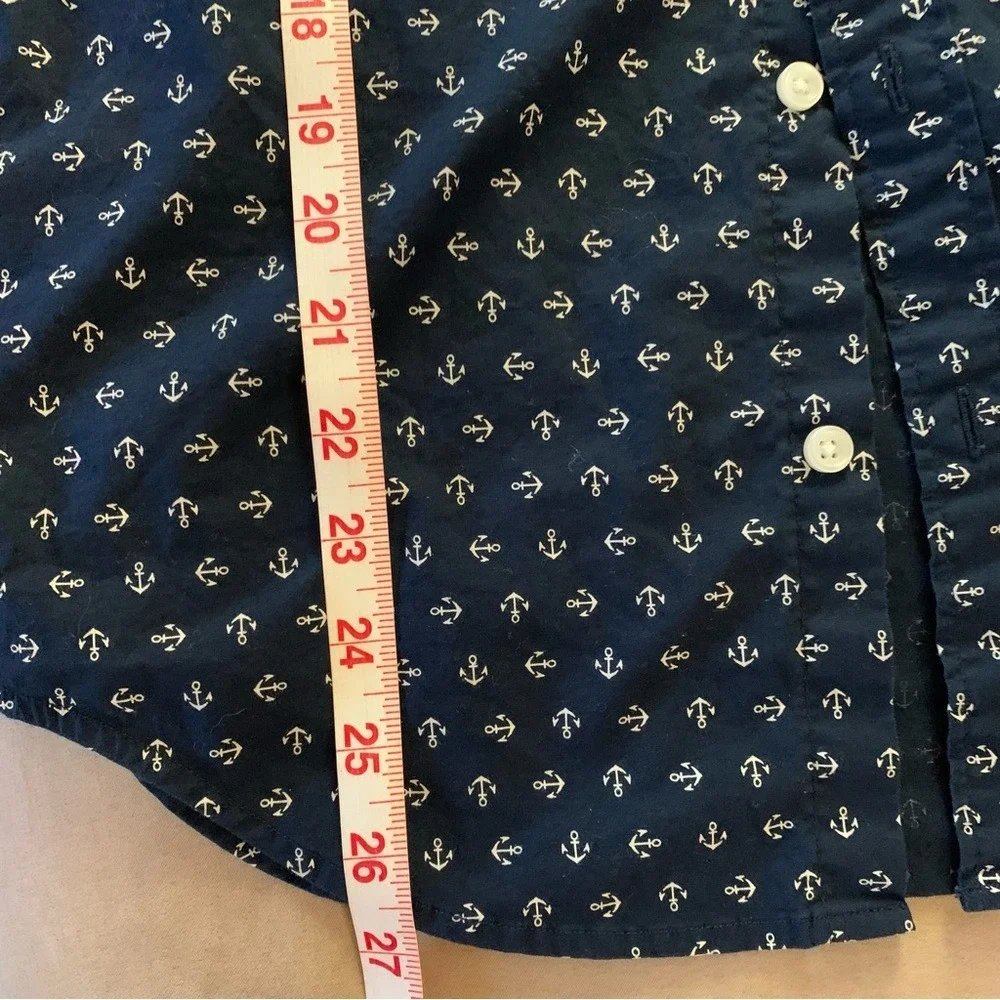 J. CREW. Blue short‎ sleeve shirt w/ anchor print all over. Size S. Flex …